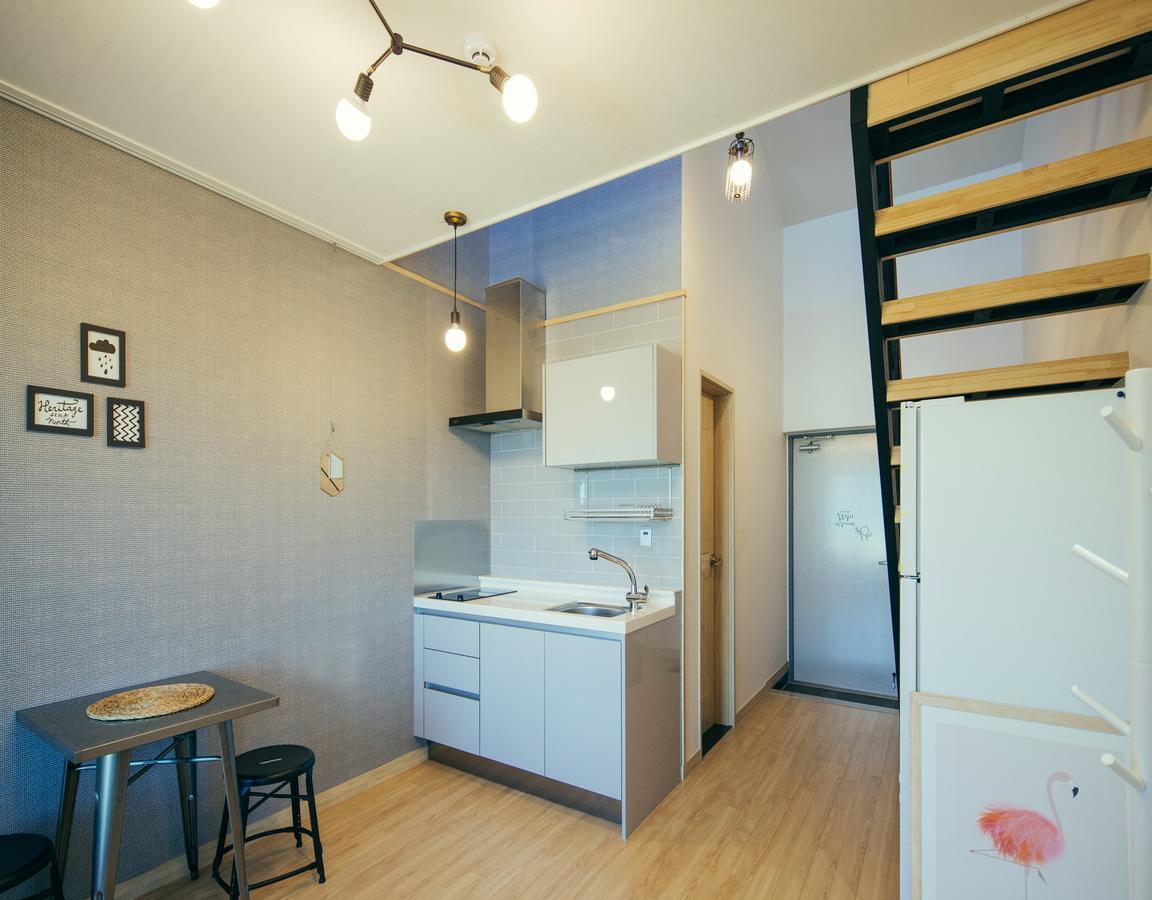 Jeju Feel Pension Экстерьер фото