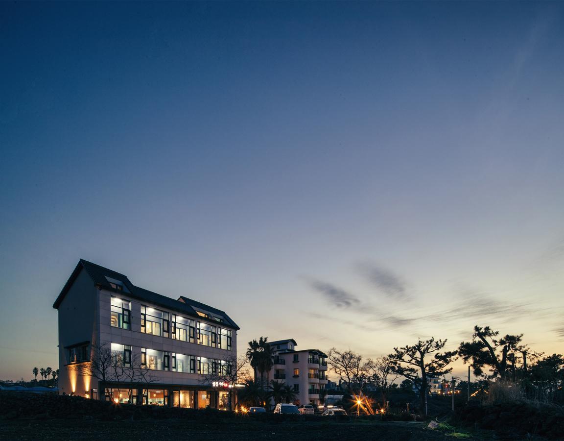 Jeju Feel Pension Экстерьер фото