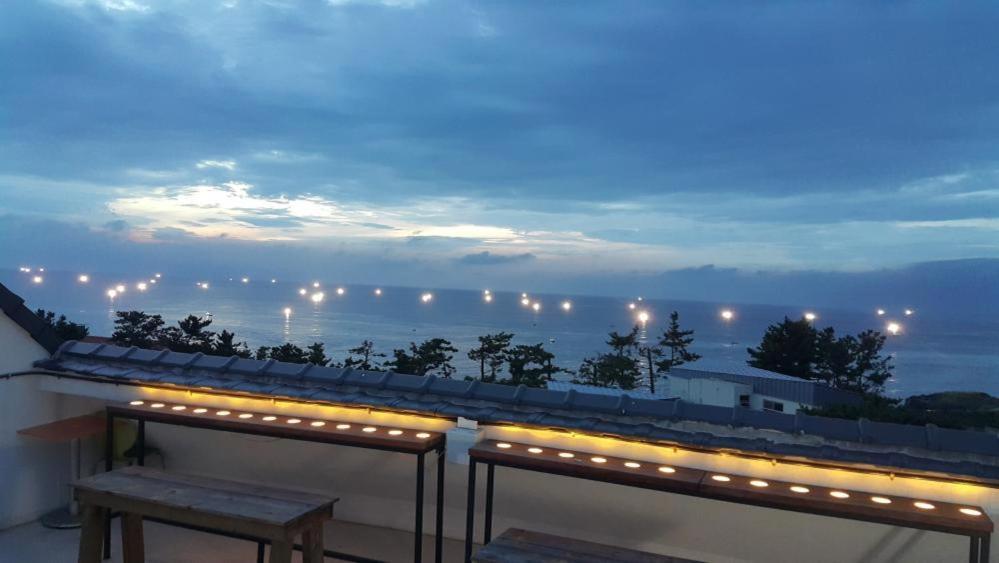 Jeju Feel Pension Экстерьер фото